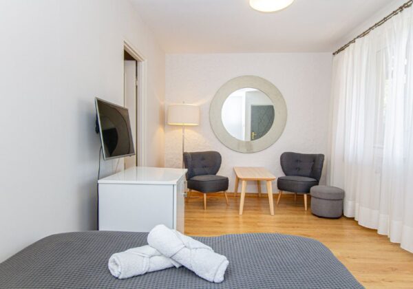 apartament-pokoje-u-franciszka-w-jastrzebiej-gorze (2)